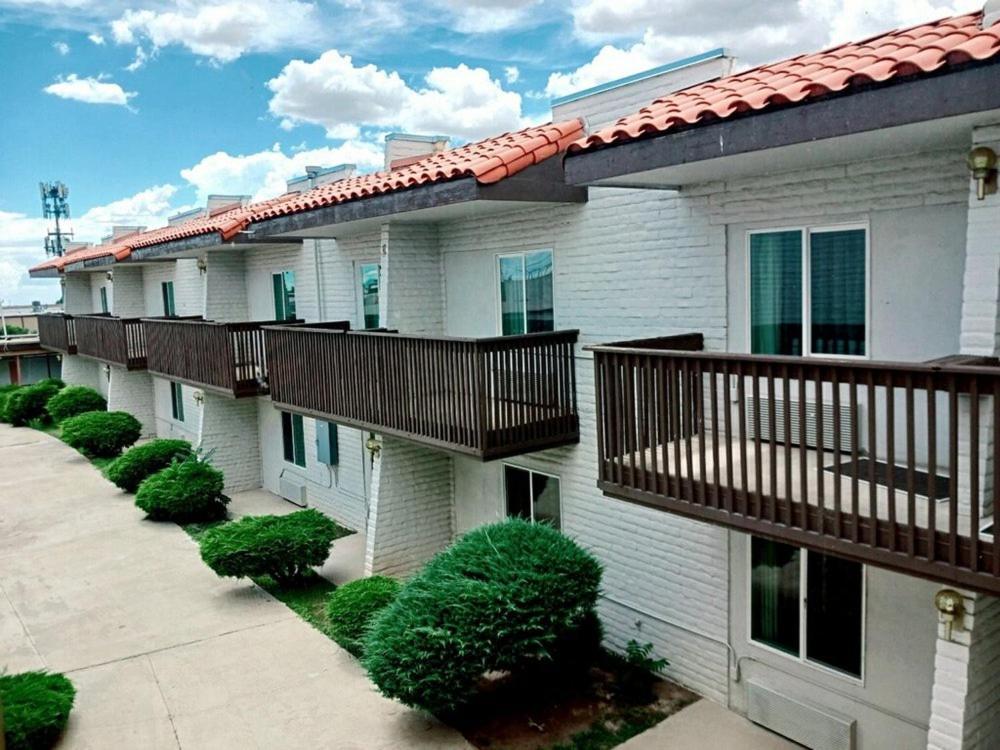 Hotel Inn Santa Fe Exterior photo